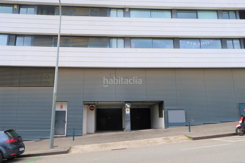 Foto 07533dd4-fb36-4dc9-84e6-fbd1aea08729. Parking coche en Vall d´Hebron Barcelona