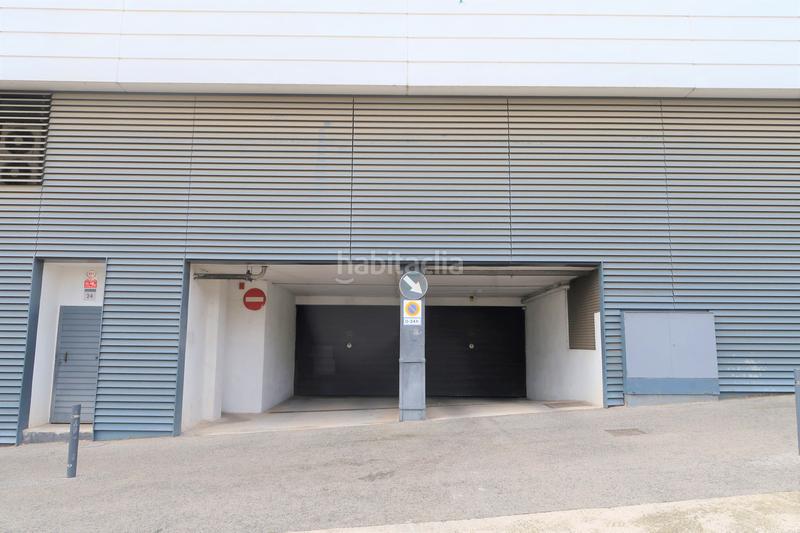 Foto 7700567f-2d73-427a-976d-bb9c1a1fb7bc. Autoparkplatz in Vall d´Hebron Barcelona