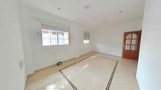 Flat in Huelma