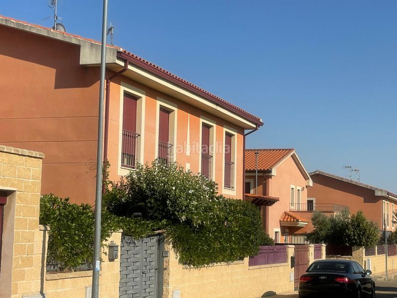 Foto db1a0147-c02f-4e45-998c-c55b78de9c48. Casa en Moraleja del Vino