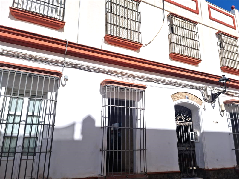 Foto 9c8dd4f4-b4ed-42a5-96e7-203c3321ea72. Casa adossada a Centro Puerto Real