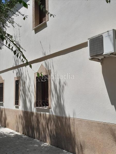 Foto c4252509-3adf-4e53-991a-4850fc831b85. Casa adossada a Guillena pueblo Guillena