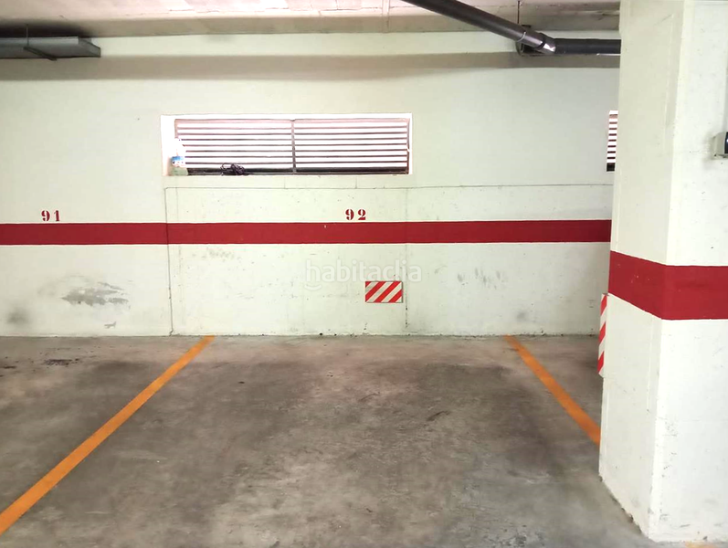 Foto 6f5bac5e-1b55-4643-b9e0-8860a5436637. Parking coche en Los Pacos Fuengirola