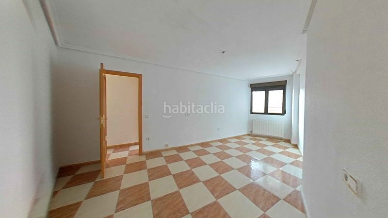 Foto 0c143d5e-ffe6-460b-bbff-3252e8de42bb. Etagenwohnung mit heizung parking in Manzanares
