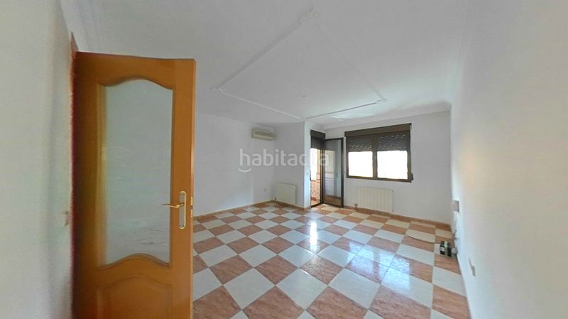Foto 90dde7bd-760d-42f1-b82f-163bdca73455. Etagenwohnung mit heizung parking in Manzanares