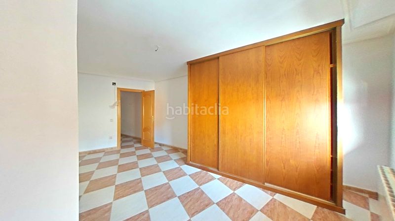 Foto a9e2820a-4929-4e75-9708-ce1adfaaf9e4. Etagenwohnung mit heizung parking in Manzanares