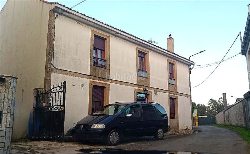 Foto 05814a8a-6cd9-4684-a7fe-ab2746274e25. Masia a Val do Dubra