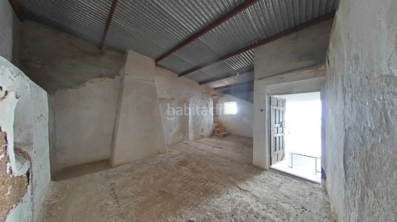 Foto 404b8e6e-9782-46bc-b241-5950ef68261e. Casa adossada amb aparcament a Daimiel