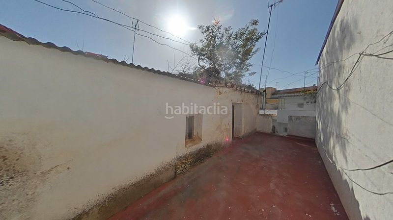 Foto 56285b2b-0912-49a0-8490-aab5549f5455. Casa adossada amb aparcament a Daimiel