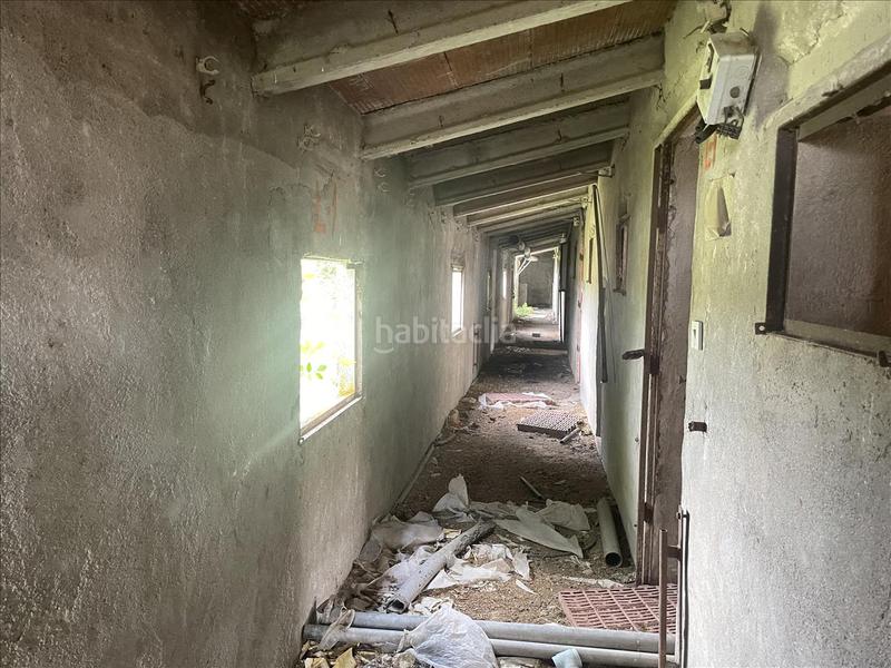 Foto c3072625-4894-44a1-bd2f-8f67239eb71d. Nave industrial en Fuentepelayo