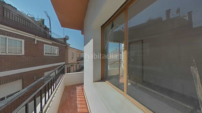 Foto 54ed40e1-1622-4ec1-9077-2141b9e575c2. Pis a Baza