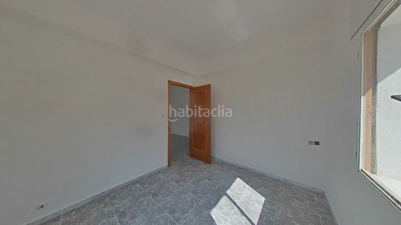 Foto 78fe8e92-36e8-4cf5-adbc-f05addbfca1c. Pis a Baza