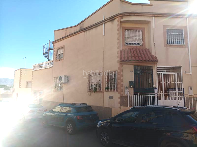 Foto 9481b7a4-3fda-4d2f-916a-c551c9b5f62f. Maison jumelée dans Huércal de Almería