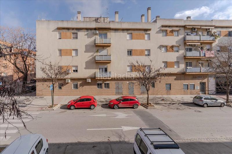 Foto d702b424-0c6b-4338-bea1-fdad05521eac. Flat with parking in Almanjáyar Granada