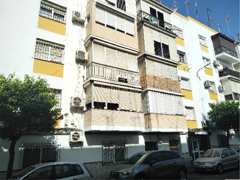 Foto 4f8c1cb4-69be-4426-b4ef-1506d17c86be. Piso en Centro - Doña Mercedes Dos Hermanas