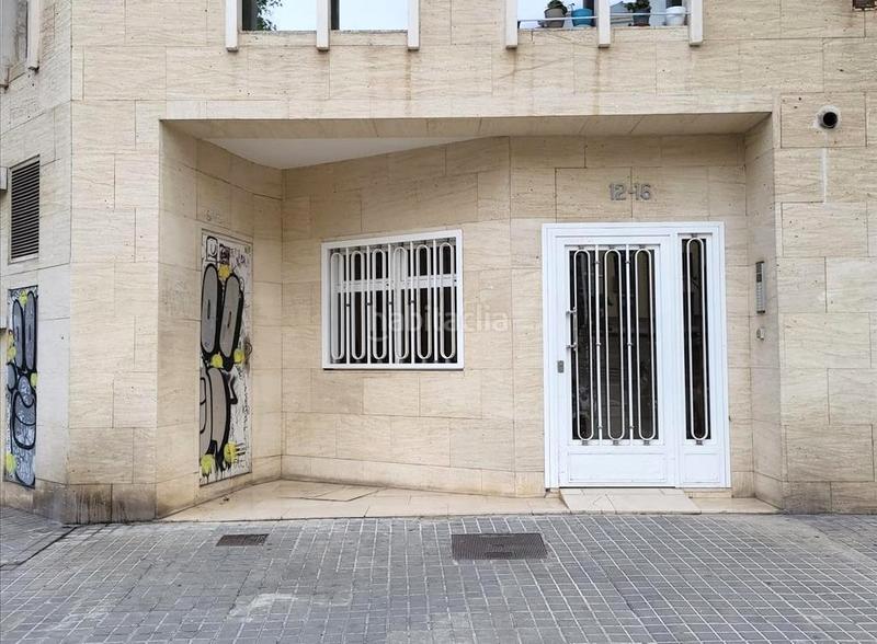 Foto 521bc48b-a6db-42f6-8e55-c64df08dc010. Car parking in El Parc i la Llacuna del Poblenou Barcelona