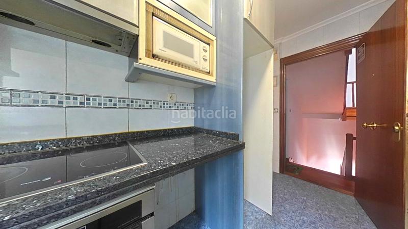 Foto ae1337e5-d10a-4f39-935f-05cc126de75b. Appartamento con riscaldamento in Centro Barakaldo