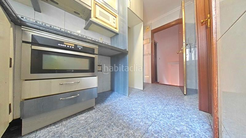 Foto 4af22c1d-fa50-4189-816b-3cff3c3d3854. Appartement avec chauffage dans Centro Barakaldo
