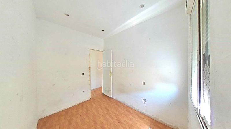 Foto 1a4b9b5f-4d29-4215-b894-1ab0aa080ea3. Pis a Almendrales Madrid