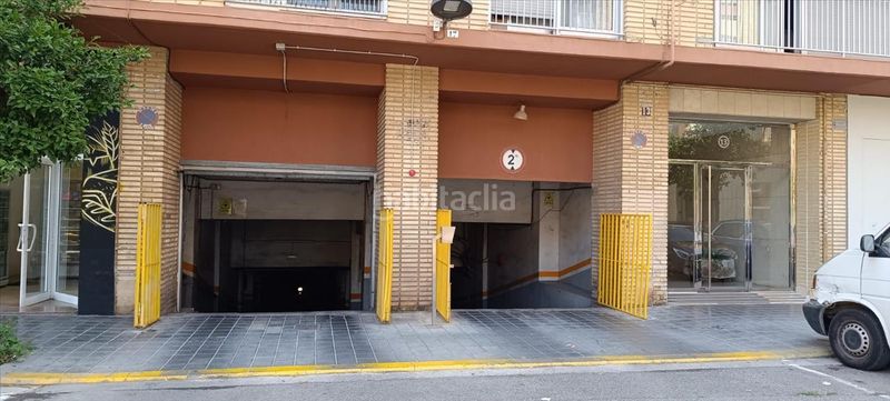 Foto a17a8582-473a-4672-84eb-5dd2393087c7. Aparcament cotxe a Sant Marcel·lí Valencia