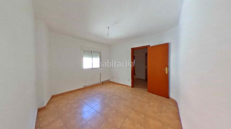 Foto df17c8a6-643f-4ac6-bd18-c97847376053. Casa adossada amb aparcament a Foz - Calanda