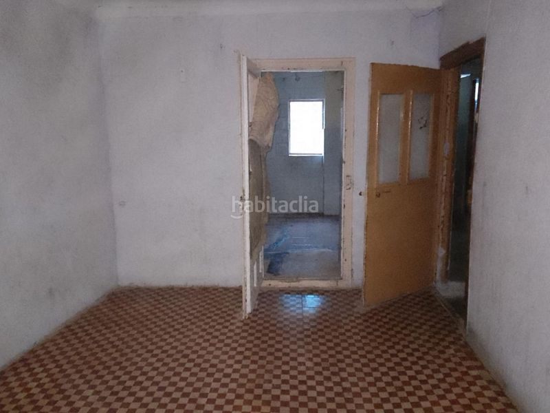 Foto 2c770400-e3d0-4671-9468-27ed9d189fb5. Casa adossada a Gallur