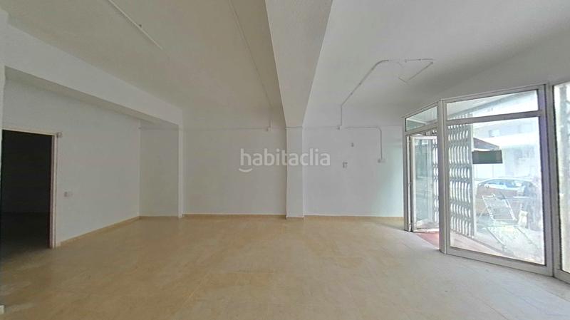 Foto 26bf824e-a129-439c-824f-33503fcfb655. Local commercial dans Xúquer Terrassa