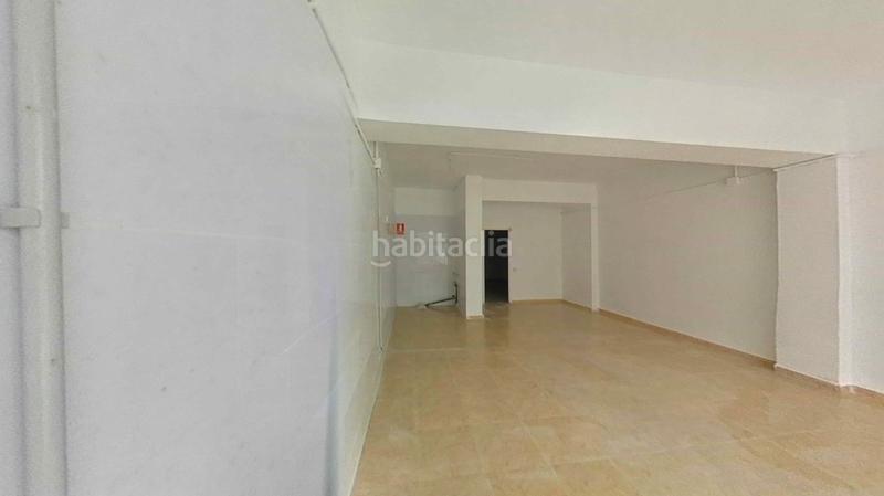 Foto 6425365c-3fda-4de2-88bd-363c3d4376ef. Locale commerciale in Xúquer Terrassa