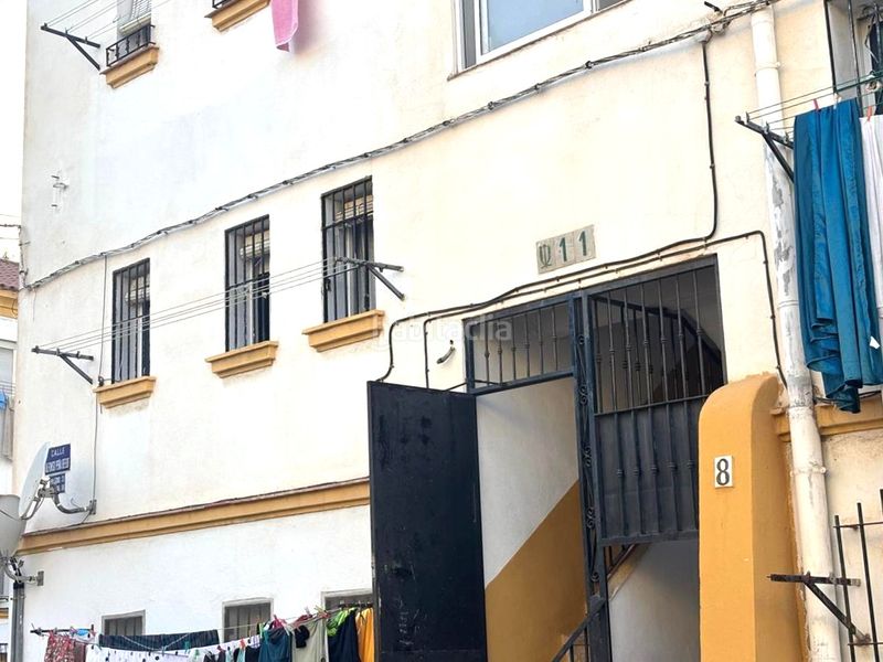 Foto e176cfe8-cbdd-4650-aaf4-9111676962bf. Piso en Girón - Las Delicias Málaga