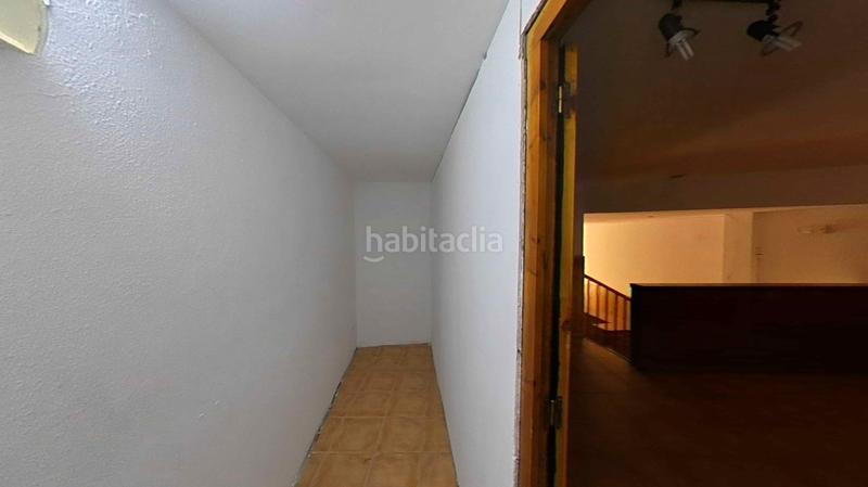 Foto b98784ec-2f08-4ae7-a9f7-0e3481497446. Local comercial a El Tancat-Mas d´en Gual Vendrell (El)