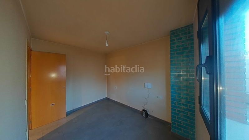 Foto c4e42055-d5f5-4fe5-86ca-d773f4c14524. Zweistöckige wohnung mit heizung in Navarcles