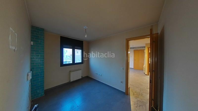 Foto ea1059b3-6290-4bfa-9aa9-aae0e99fd04f. Zweistöckige wohnung mit heizung in Navarcles