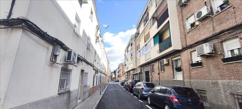 Foto f8987a5d-d7dd-47fd-85e9-259efa5e1047. Pis a Villaverde Alto Madrid