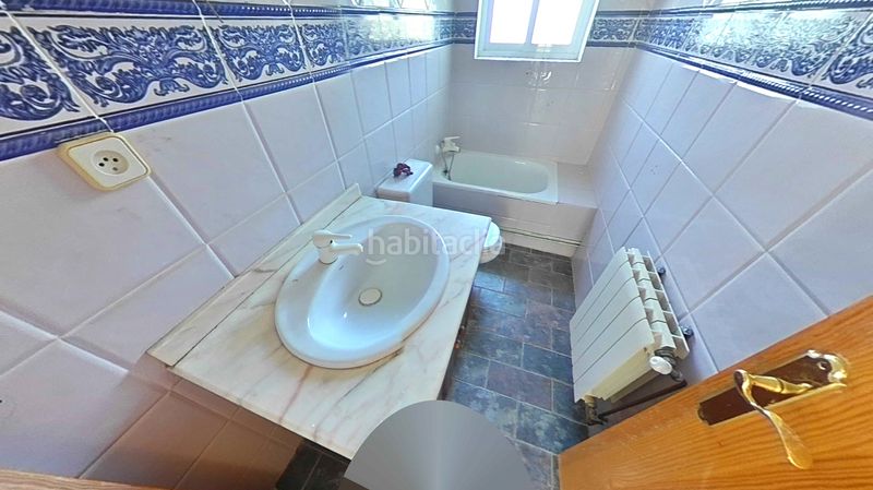 Foto 54f72326-78fc-44ec-8096-b86e2336cec1. Casa amb calefacció a Robledo de Chavela