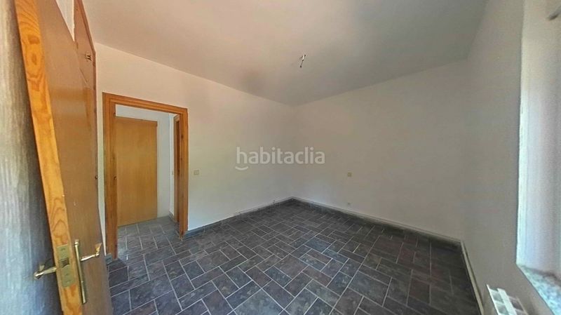 Foto 59401b5d-b730-4978-ba14-ab0a74511f3e. Casa amb calefacció a Robledo de Chavela