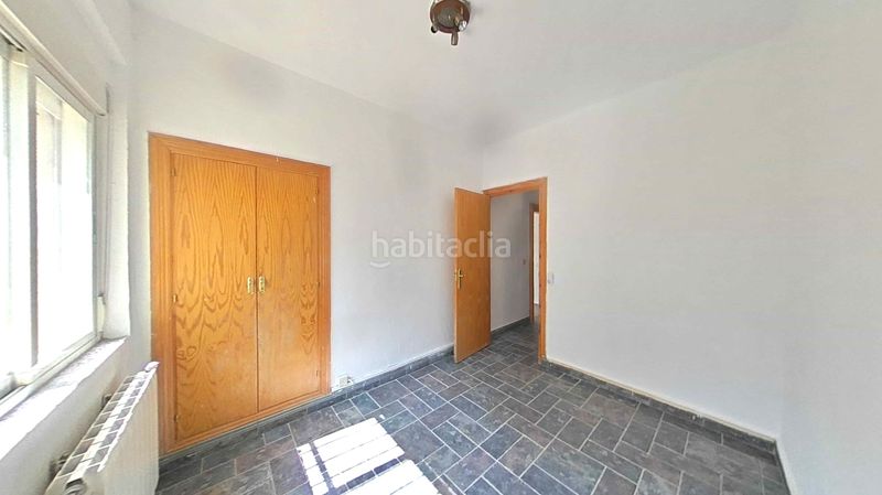 Foto c051eeda-28a9-432d-8e36-168beb7e649b. Casa amb calefacció a Robledo de Chavela