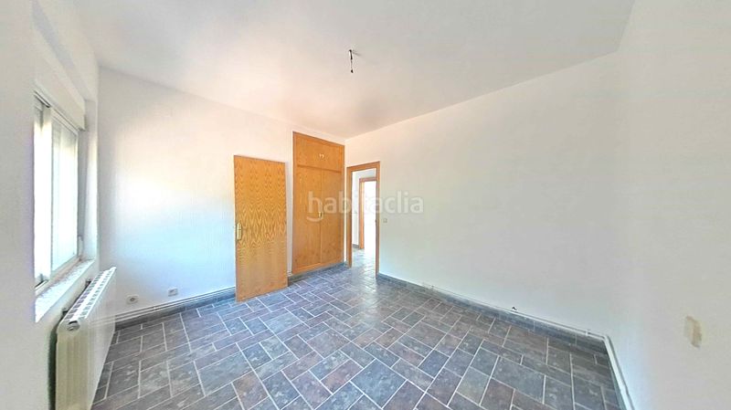 Foto d30eaf14-ab87-49da-949d-215f88f4db10. Casa amb calefacció a Robledo de Chavela