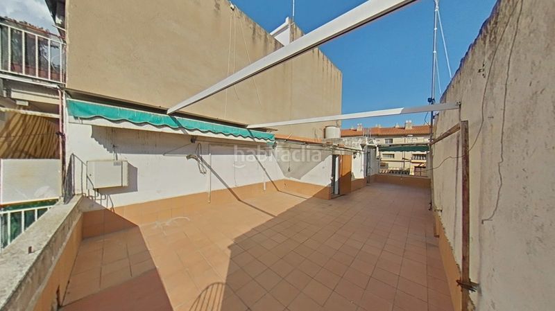 Foto 615d57cd-4d94-46c6-8fc2-8e85a0870a44. Casa adosada en Canovelles