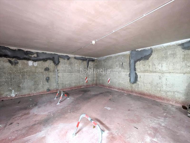 Foto 1f83cc62-b546-466a-b93b-b8493829ce2e. Aparcament cotxe a Zona Hospital Amposta