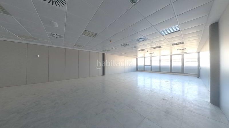 Foto 43cf56e7-0691-4801-a82d-d6df42cd7516. Bureau dans Garrapinillos Zaragoza