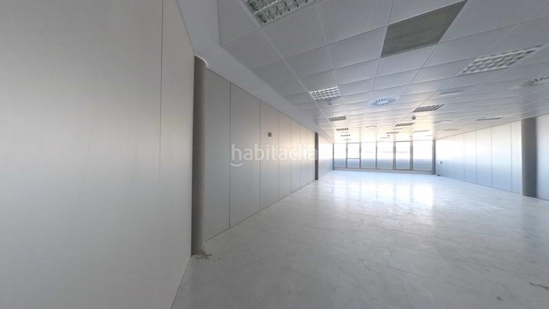 Foto 8e654aec-6a64-4193-b63f-5aa144b6e44f. Ufficio in Garrapinillos Zaragoza