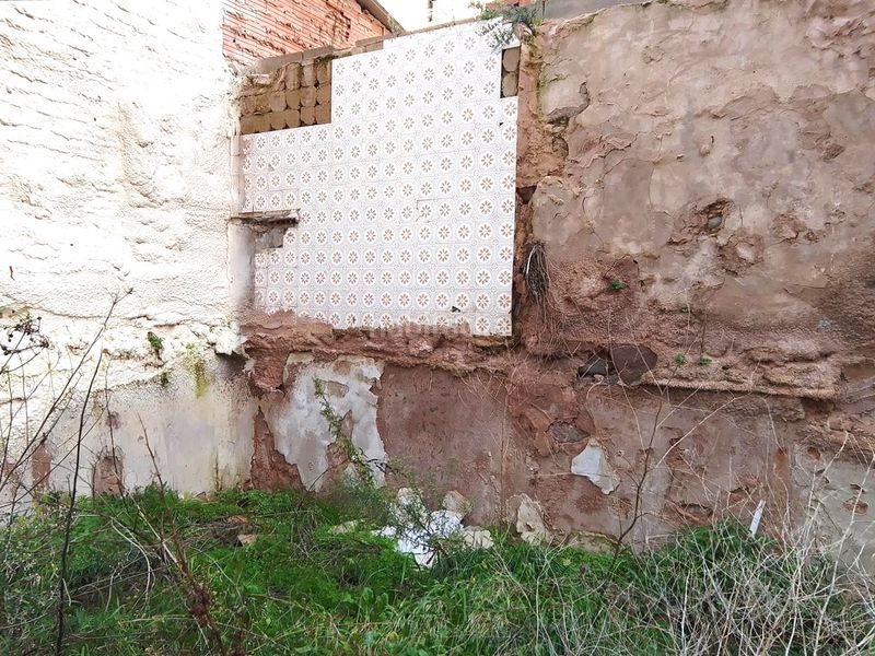 Foto 6db9d245-b8e4-4574-8956-441ec902eb08. Terreny residencial a Badarán