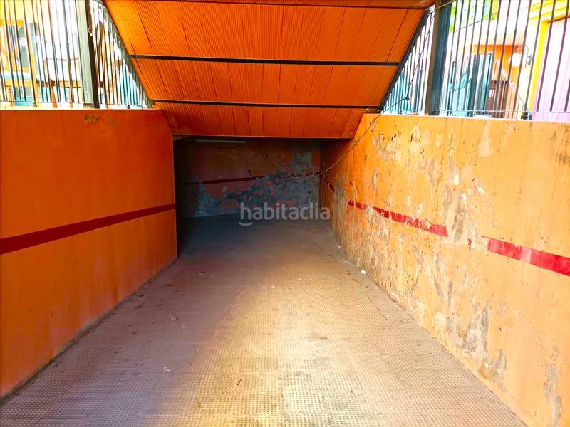 Foto a43534da-baa3-4426-aadc-ede5f7019ac3. Aparcament cotxe a Aznalcóllar