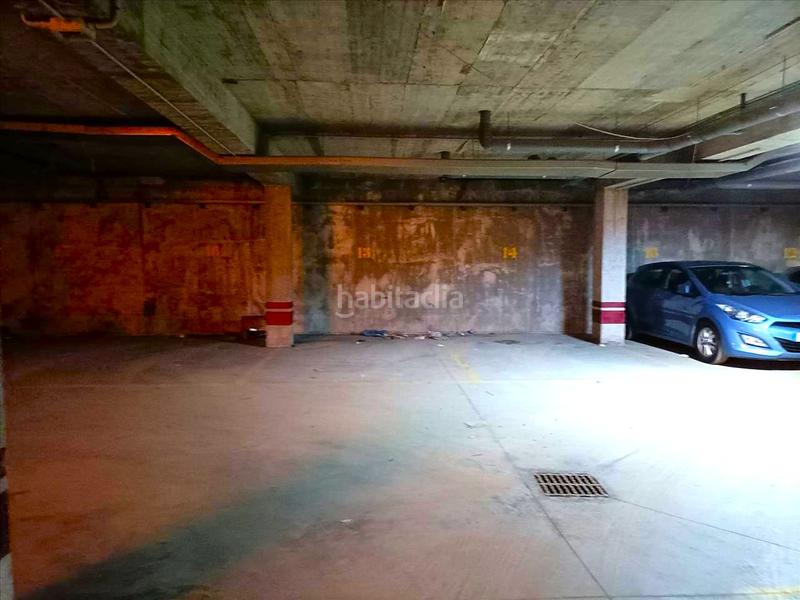 Foto 98399fe7-5bad-4d28-b105-dda128d4014b. Aparcament cotxe a Aznalcóllar