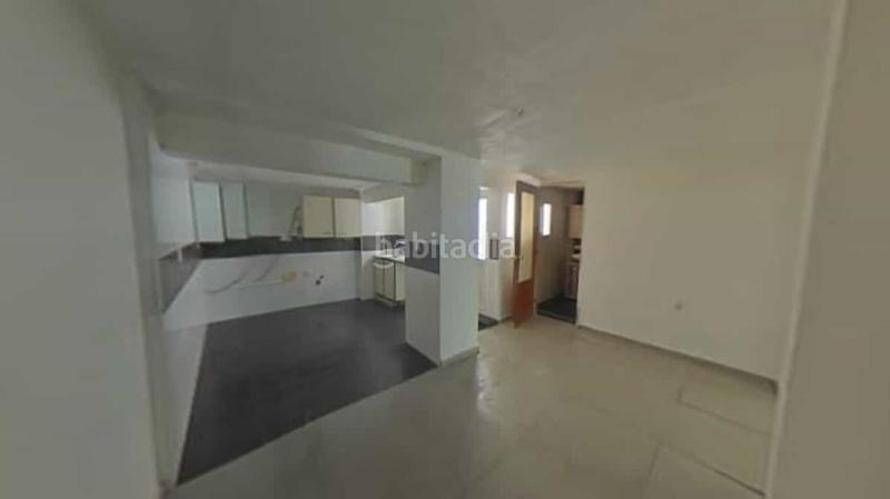 Foto 45a6aa4c-34d5-4afb-9983-5cf84907e21e. Casa a schiera in Ctra. Circunvalación - La Magdalena Jaén