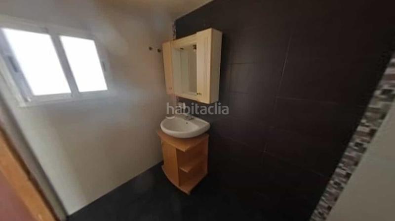 Foto 5acc78ec-2483-4599-8962-65d84cb8477c. Casa a schiera in Ctra. Circunvalación - La Magdalena Jaén
