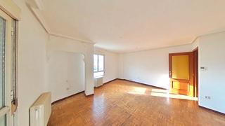 Etagenwohnung in Trobajo del camino