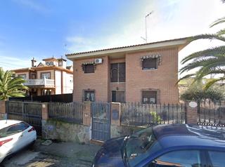 Casa  Encinas