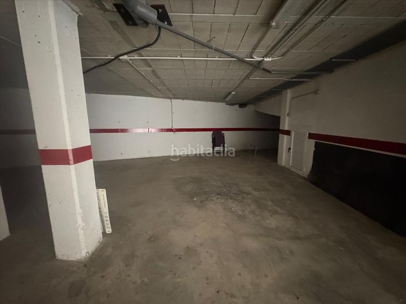 Foto 308a3fc8-b005-4ac7-83a9-76f29a10009d. Aparcament cotxe a Salinas