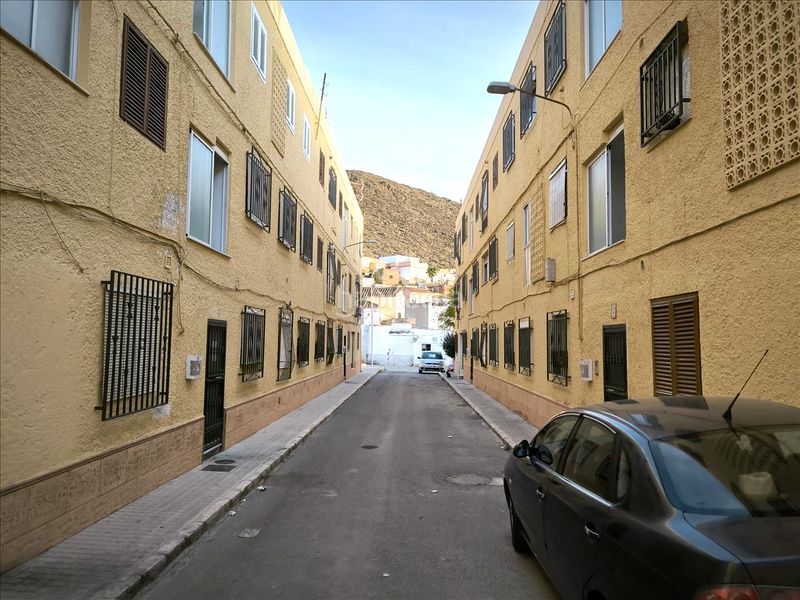 Foto 1e88f43b-b79a-449a-99b3-c06e4a74f513. Piso en Berja